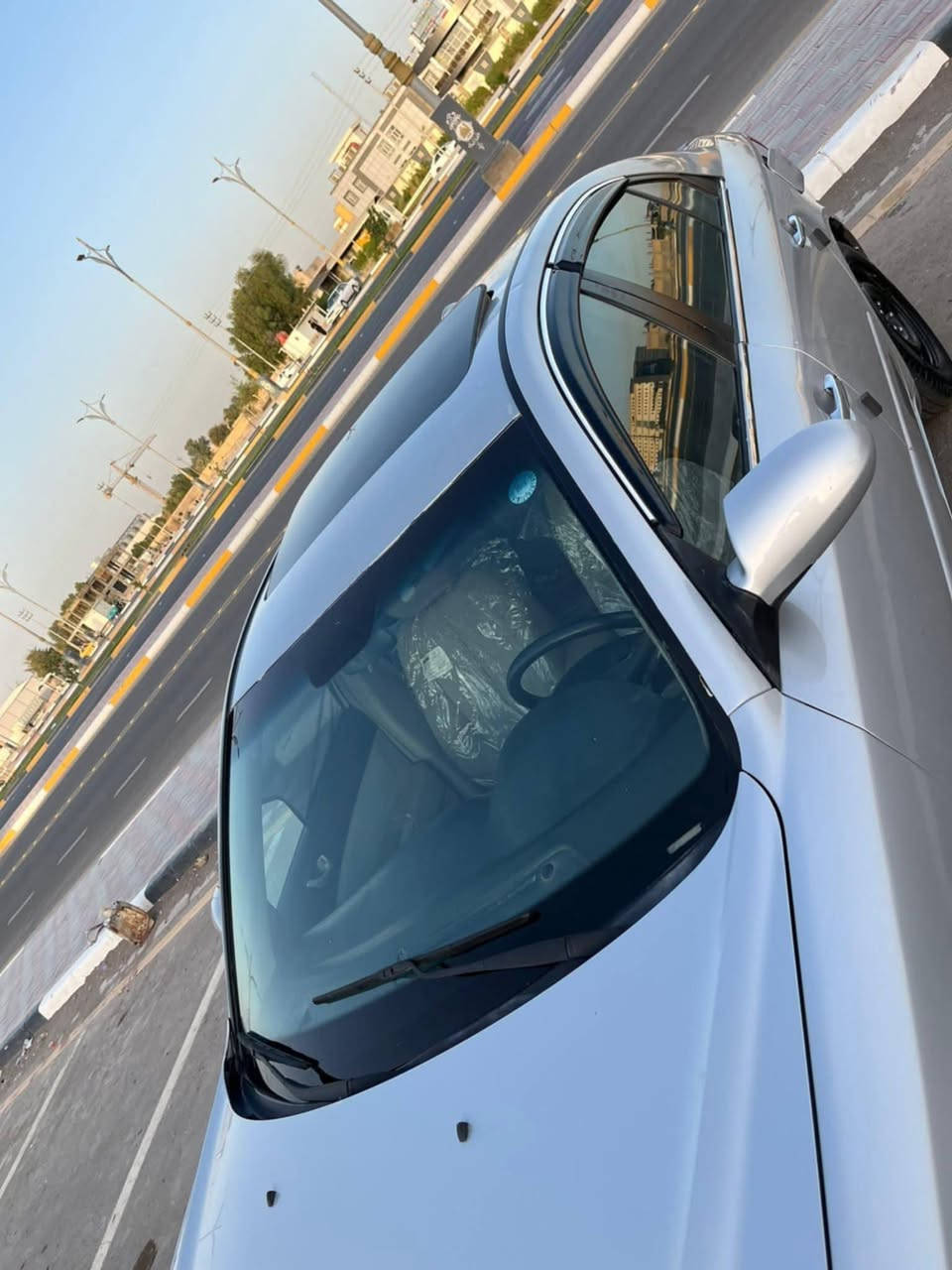 سلام عليكم 
سوناتا 2008
مواصفات فول 
بدون حادث 
مكينه 2400 دوش المرغوب
مكان كربلاء 
***********
