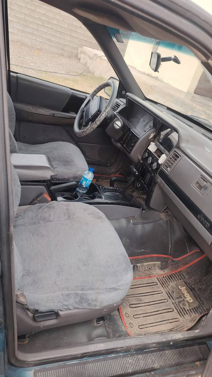 السلام عليكم
للبيع جيب شيروكي موديل ٩٤ فول مواصفات محرك ٦ الاستفسار على الرقم *********** السعر ٥٠ وبيهه مجال مكان الحويجه
