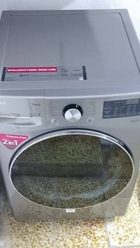 غسالة ماركة LG استعمال بسيط للبيع 15 كيلو السعر 8 أوراق بيها مجال بسيط...