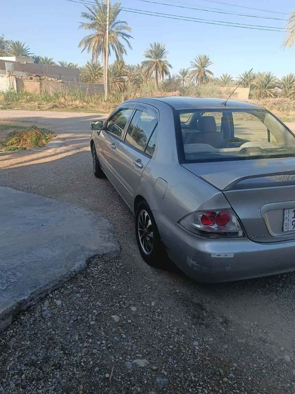 سلام عليكم.من رخصت أدارة الأكروب
للبيع لانسر 2011 بيه 3 مكانات صبغ قليل مكفوله من الحادث و الميكانيكيات والكهربائيات وباقي التفاصيل
السعر 85وبيه مجال قليل للأستفسار على الرقم ***********
