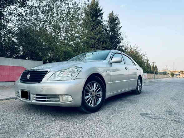 بەناوی خوا.
-شاهينەی سلڤەر 182.
-موس موس.
2005 ڕۆیاڵ.
-سڵاید.
- مەکینە گەورە بە گەورەی بێ دوکەڵ.
-ناو زەردی مەرغوب.
-کوشن کارەبایی.
-بەسمە ڕەش.
-شاشە.
٢ دوگمەی.
- تەبرید مەرکەزی.
-برێکی بەسراوە.
-کارەبایی بە شەرت.
-ڕۆنی تازە گۆڕاوە و هایدرۆلیکی گێڕیشی تازە گۆڕاوە.
٤ تایەو ویلی لۆکو سپێر.
-تحدید سورعە.
-بێ تەقەو رەقە.
-تەنها ٣ پارچەی ئەوروپای هەیە.
-ماڵی خۆمە لە توندو تۆڵیدا بە شەرت یەک چرکەی تێدابوو بە دڵی خۆو گەڵای لێ بشکێنە وە مەگەڕێ بۆ مەسروف بەس بەنزینی تێ بکە،
٥٨ گەڵاو مەعمەلە گەر موشتەریی نیت تێل مەکە.
***********
ڤایبەر و تێلیگرامی لەسەرە
