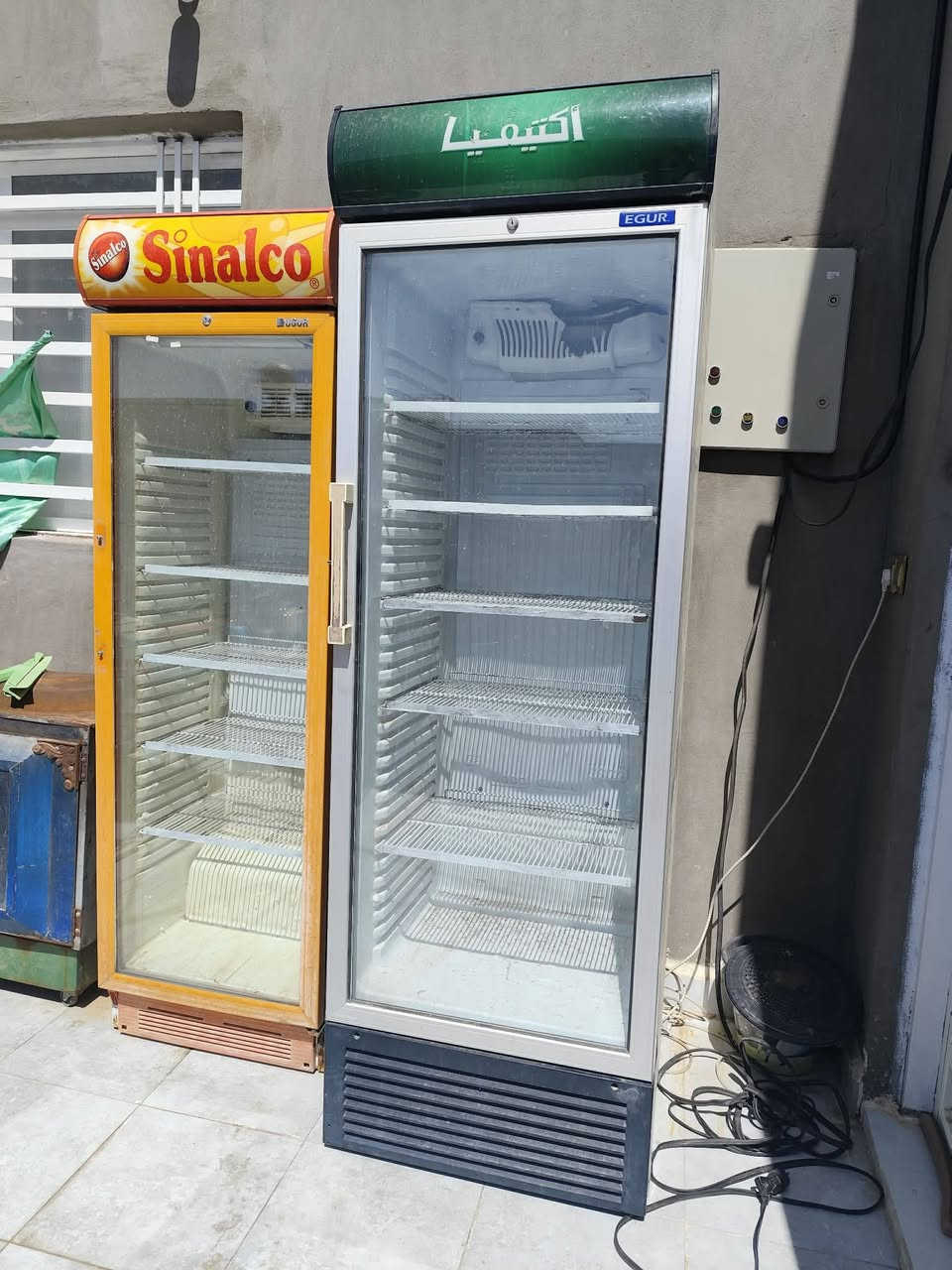 برادات للبيع تبريدهن جيد جدا 
الاخضر الاكتيفيا سعره ٣٥٠ 
البرتقالي ب٣٠٠
مكانهن الديوانيه / الزيتون 
للأستفسار المراسله او الاتصال على الرقم***********
