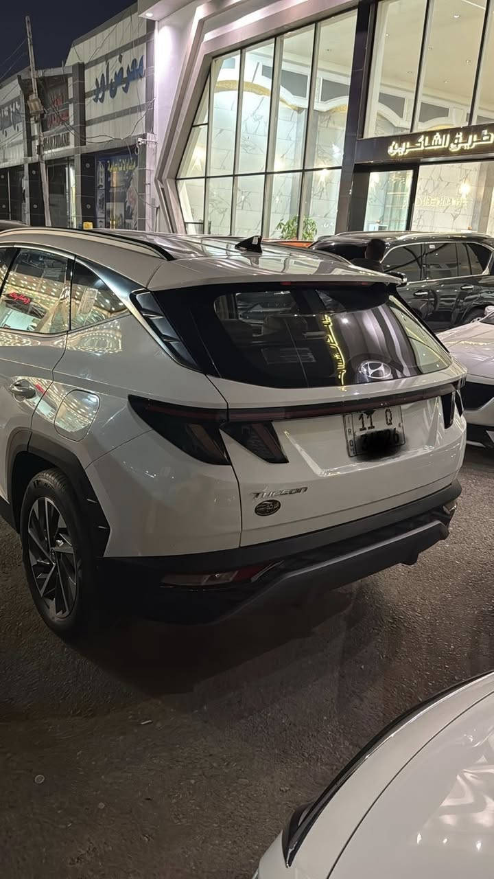 السلام عليكم
توسان خليجي
موديل 2024
فول مواصفات عدا البنراما
كشنات كهرباء
داخل مخمل 
بصمه 
ماشيه 19 الف
السعر22300
مكان بغداد شارع فلسطين
الرقم ‭0772 227 9712‬
