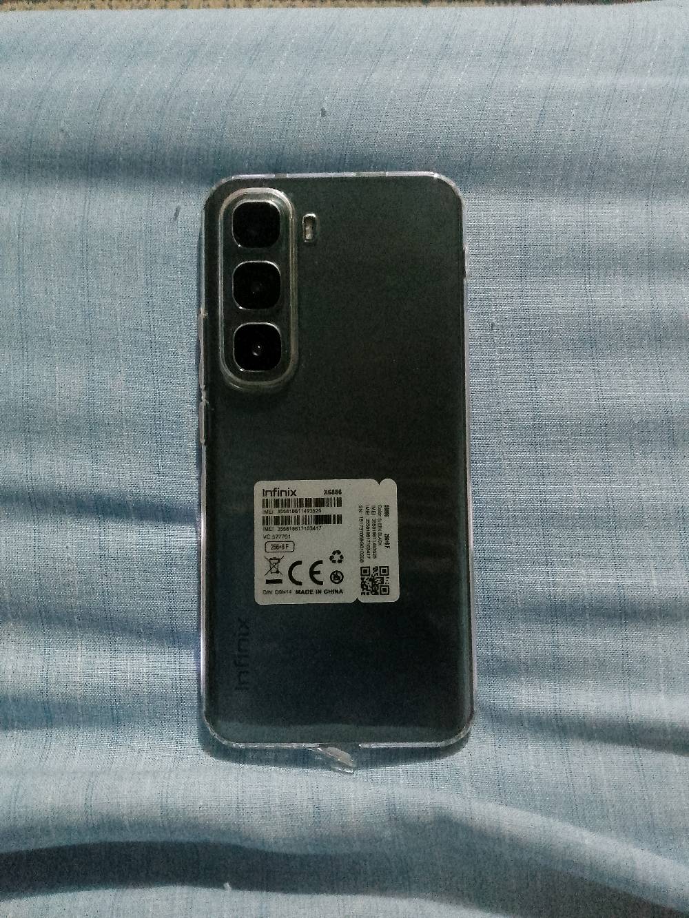 سلام عليكم موبايل Infinix HOT 60 Pro+ مستخدم 15يوم نضيف الذاكرة 256الرام 8 السعر 250 الف يشغل 60 فربم  للاستفسار ***********