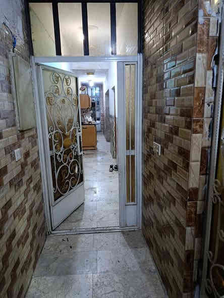 من رخصة الادمن
بيت ركن الشعب شارع حي عدن خلف مجمع اليزن. ٢٦٥ مليون .مساحته ١١٢ متر واجهة ٧ * ١٦ ،بناء قديم صالح للسكن الطابق الاول استقبال وهول ونوم  وحولي مطبخ والطابق الثاني غرفتين نوم والحولي مطبخ .ابيعه ارض يصلح أن يكون عمارة تجارية واقع حال ١٦٠ متر 

رقم الهاتف ***********

واتساب +٧٩٢٩٩٩٠٩٠٨٤
