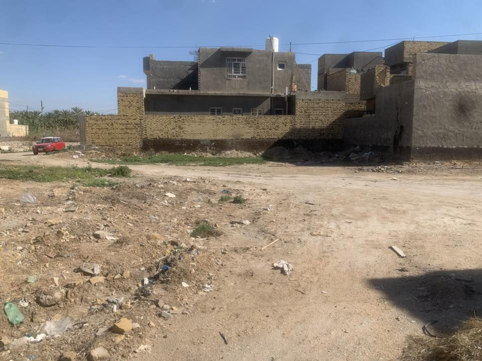 السلام عليكم قطعه للبيع طابو صرف 400متر ركن بسمي أبي غرق حي الحسين منطقت العبهول بين شارع سبيس والضغط تبعد عنه شارع بزل حجي علي أو العلويه شريفه ع تقريب ١٠٠متر الاستفسار ***********//***********
