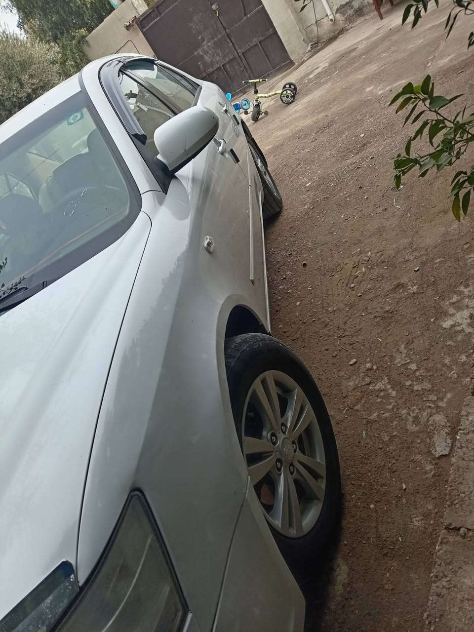 سلام عليكم سوناتا خليجية البيع  2009 سارة مكفوله ماعدة بارد شي قليل سارة مكفوله كير مكينه تخم تير هزة رقم دوالي شيارة كل نقص مابيه جهازة السعر 125 وبيه مجال رقمي ***********    ***********
