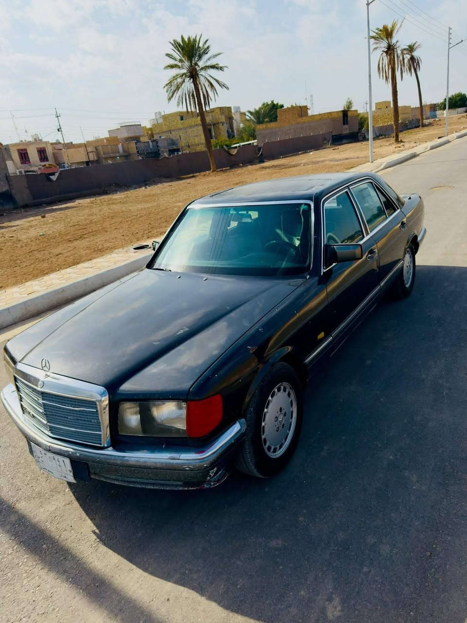 سلام عليكم سيارة للبيع 

مارسيدس رئاسي 300 موديل 1987 

تخم تاير جديد حدادية جديدة

تبريد شغال مكينة محور 3000 ديلكو

رقم بغداد بأسمي السيارة 

مكاني ميسان العماره 

السعر 55 وبي مجال بسيط
اتصل وبالخدمه
***********
