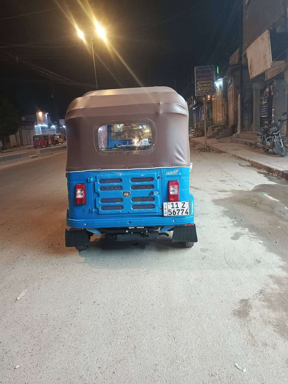 سلام عليكم ورحمه الله وبركاته تكتك للبيع موديل 20 رقم وسنوية رقم نكليزي تحويل مباشر  العنوان بغداد الحسينيه المعامل رقم الهاتف ***********
