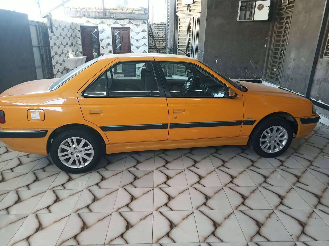 سلام عليكم بيجو بابل 2023 مكفولة سياره مطلوبة استقطاع مباشر وكالة عامه ماشيه 100 ألف جاهزه مكينه كير حداديه تبريد طخم تاير جديد مكانه ناصرية مركز  سعره 77 وبيه مجال الاستفسار عله الرقم***********
