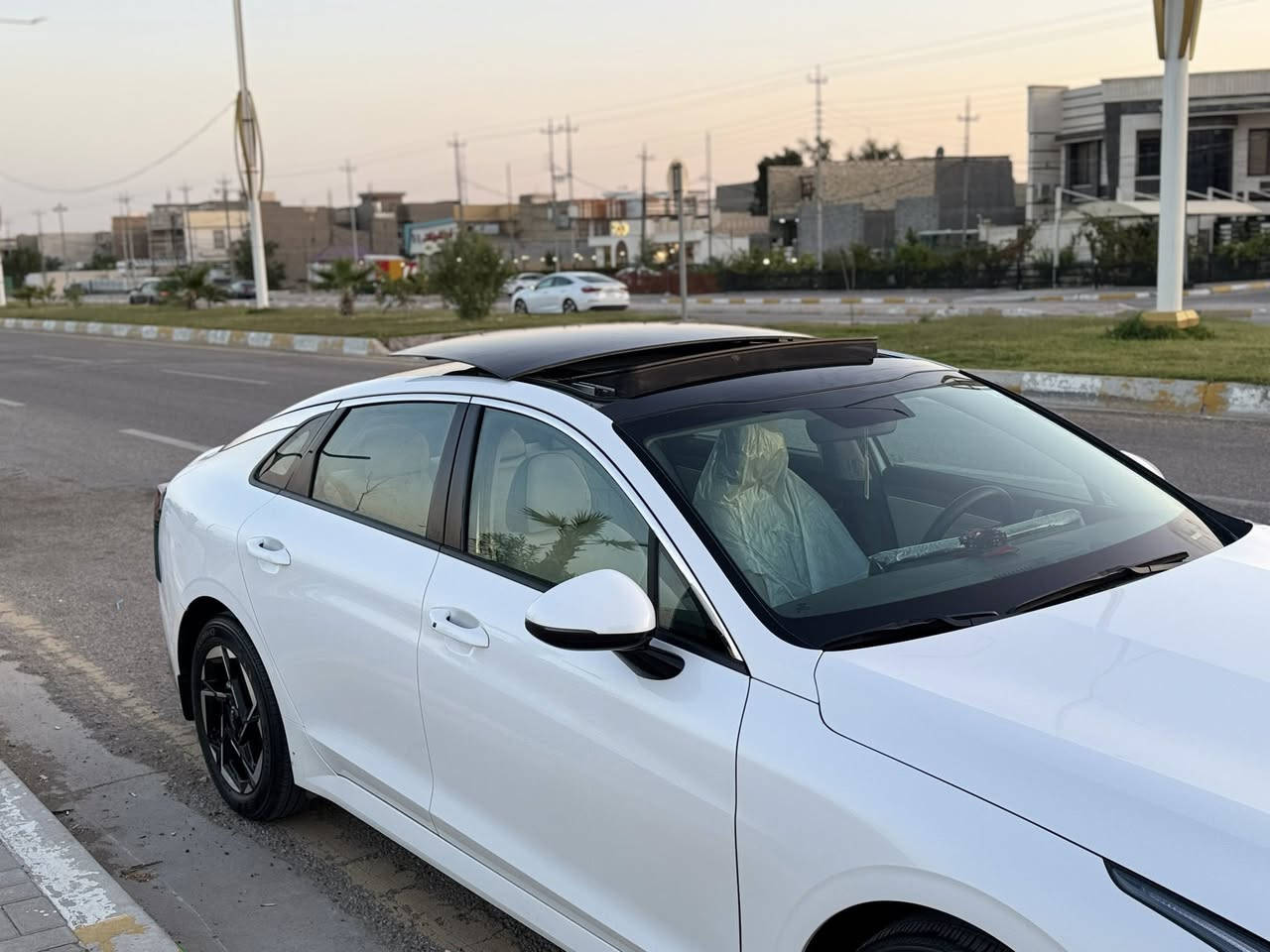 Kia K5 2024 خليحي
وكالة نم ضمان ٥ سنوات

فول مواصفات مكفوله عدا ملاحظتين بكد اصبعين 

ماشيه 19 الف كيلو استخدام قليل جدا وسعرها مناسب 

شراء مباشر من الشركه وباسمي شخصياً 

مكاني الفلوجه 

للاستفسار راسلني خاص او اتصل *********** / واتساب
