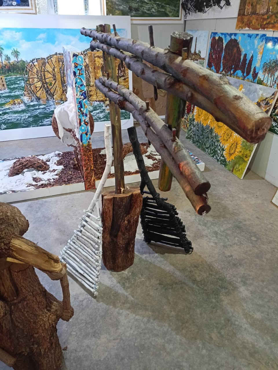 بسم الله الرحمن الرحيم 
فتح دورة تعليم الرسم والنحت والخط
لجميع الأعمار..بنات و اولاد 
التسجيل.. الاتصال على رقم 
***********
