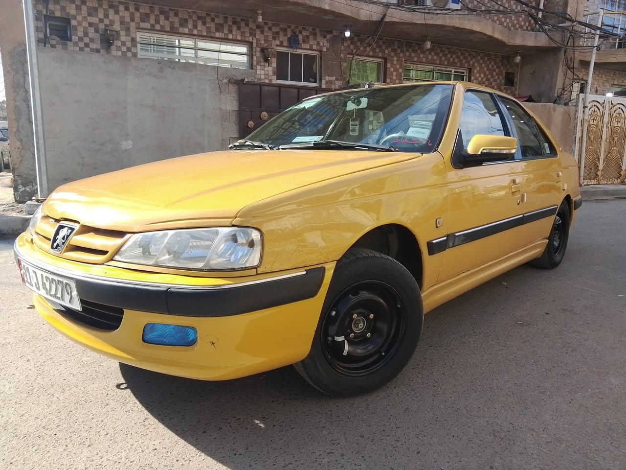 سلام عليكم بيجو بارص للبيع 2015 سياره جديده مكينه كير خير من الله صدر إمامي خلفي جديد تخم تاير سياره بسمي رقم جديد ترايك وين معجبك سياره متعوب عليه السياره بيه صبغ بنيد فقط الباقي مكفول مكان بغداد رقم الهاتف ***********
