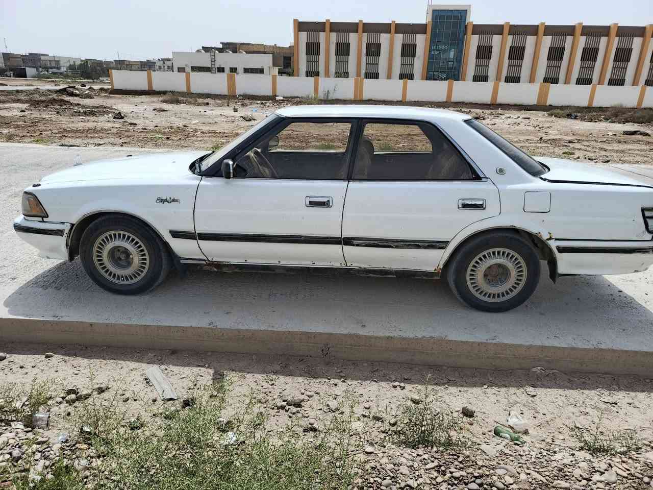 للبيع هارتوب مديل 1990 رقم بغداد إنكليزي مكينه وكير 2500 نضاف تبريد شغال مكان كوت السعر  35 وبيه مجال الاستفسار ***********
