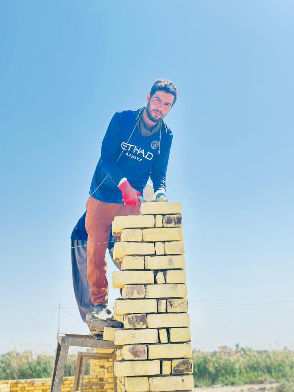 اللهم صل على محمد وال محمد 
جزء من عملي نظافه 100/100 والتزام ب الموعد ***********
