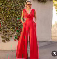 ملابس • قطعة • للبيع