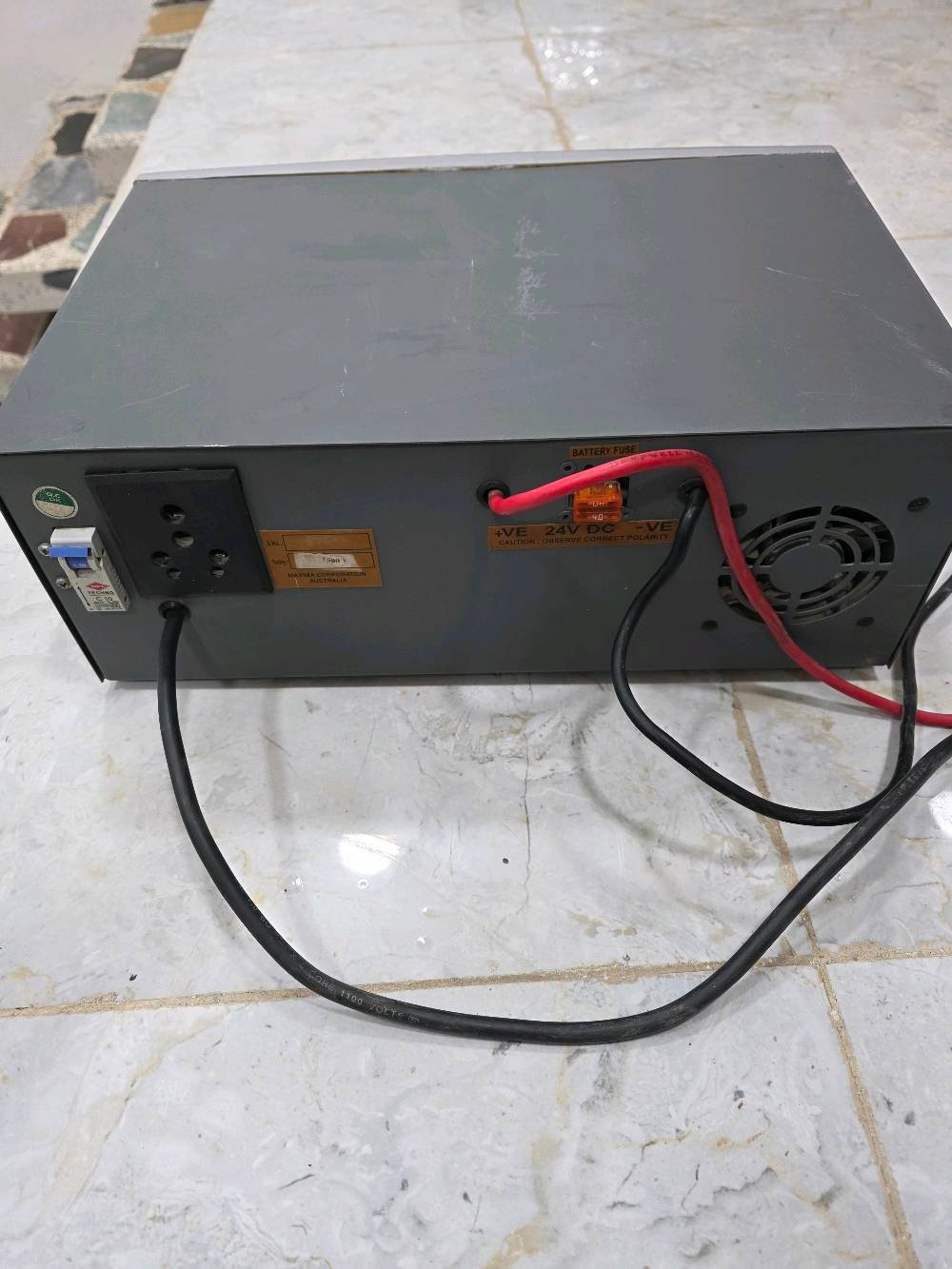 عاكسات عدد 2 مكزما 1500 واط 24 فولت
شرط الفحص والضمان
عاكسات نضيفه استخدام قليل
ضمان ٥ ايام تشغيل
سعر الوحده 110 الف
مكاني ميسان 
توصيل موجود كافة محافظات العراق

هل يوجد ضمان على الجهاز؟: 
ضمان ٥ ايام
ما هو الموقع بالتحديد لعرض الجهاز؟: 
ميسان 
هل يوجد أي ملحقات مرفقة مع الجهاز؟: 
لا
ما هي حالة البطارية وهل تحتاج إلى التغيير؟: 
بلا
هل ترغب بالتبادل مع جهاز آخر أو أن البيع فقط نقدي؟: 
لا