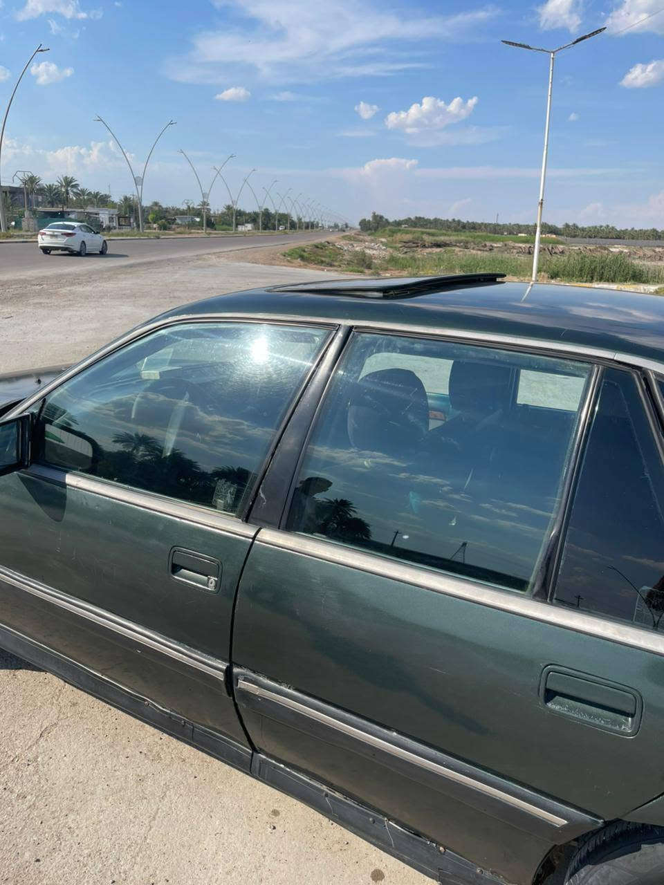 OPEL SENATOR
موديل.1991
رقم انكليزي صلاح الدين سنويه ل 28 تحويل مباشر
كير ومحرك vvti جديد مال كصه
ادامه كامله جاهزه من كل النواحي
صدر امامي خلفي جديد
راديتر جديد
تخم تاير جديد
فتحه 
تدفئه
السعر 35 وبيها مجال بسيط

مكان السياره ديالى الخالص

استفسار ***********
          ***********
