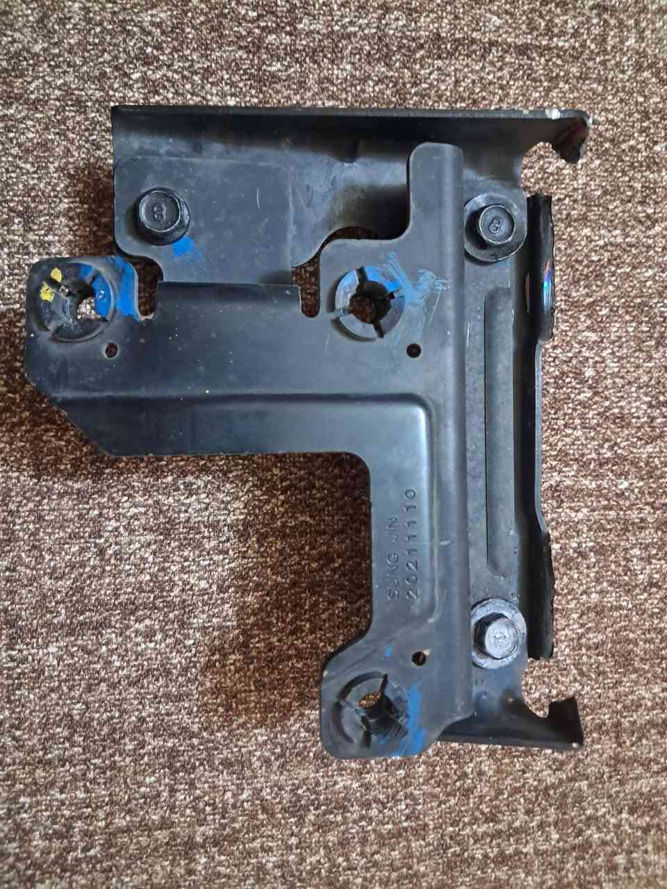 غراض فورتي تفصيخ 2024
بصمه تشغيل وتشغيل عن بعد 
قفل بنيد كامل 
حساس  تنبيه 
حساس صدمه ايرباك جهتين يمن ويسار 
قاعده رادار كامله  
كارت مروحه 
فسفوره لايت و نيكله 
بروجكتر جهه الايمن شغال 
***********
