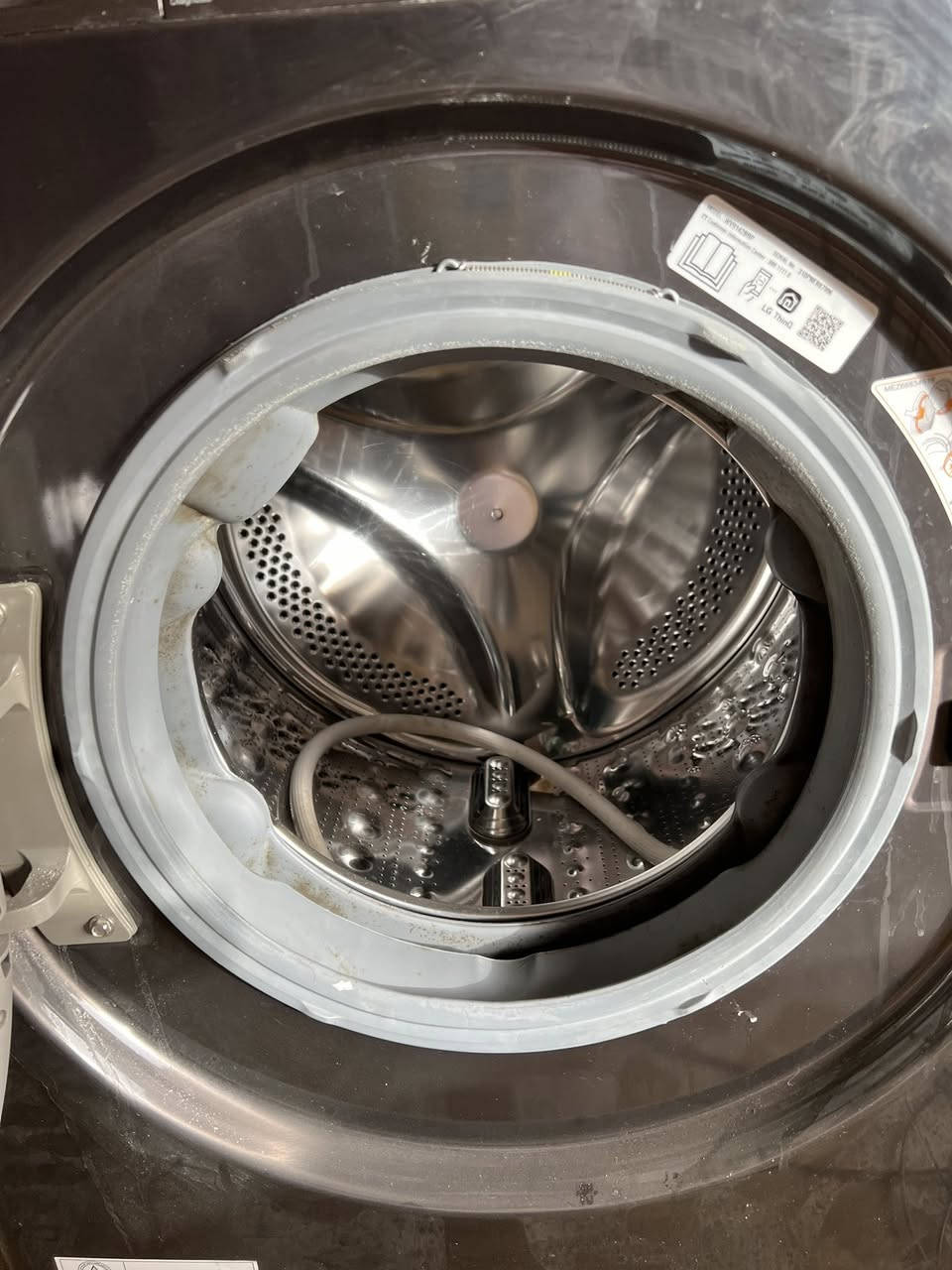 غساله عدد ثنين وحده 8 كيلو وحده 10 كيلو جديد نظافه فول ستخدام شهر مكاني سليمانيه واكو توصيل لمحافظات للتواصل ***********
