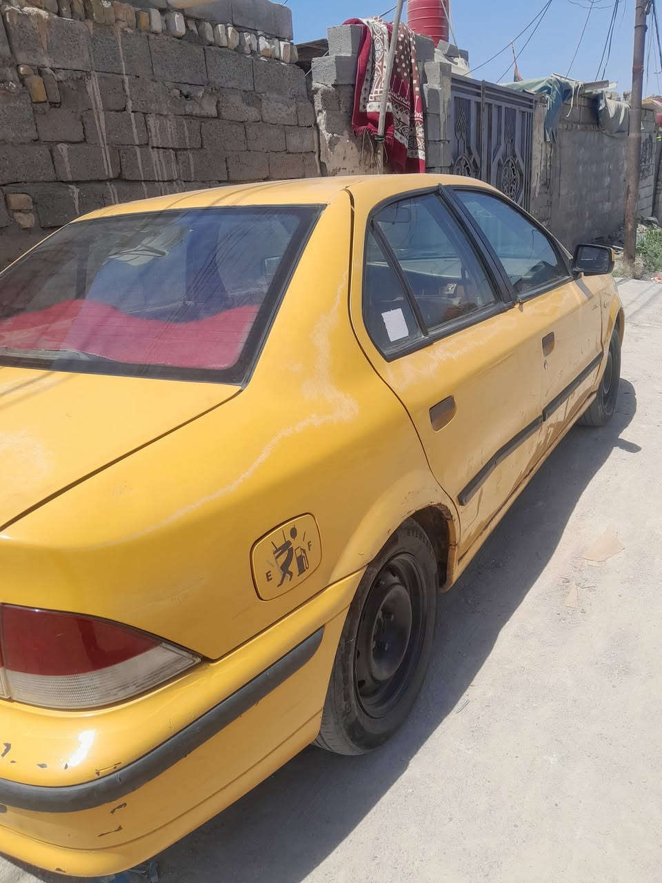 سياره سمند للبيع موديل ١١سيار جاهزه سنويه جديده ٢٠٣١رقم انكليزي سياره مصفره ربع ما عليها محرك وكير كفاله حداديه حلوه تبريد نقص قاز فقط كشرتها حلوه ما بيها تبديل دواخل حلوه السعر ٢٥ وبيها مجال قليل الشراي يتصل أو يراسلني ***********
