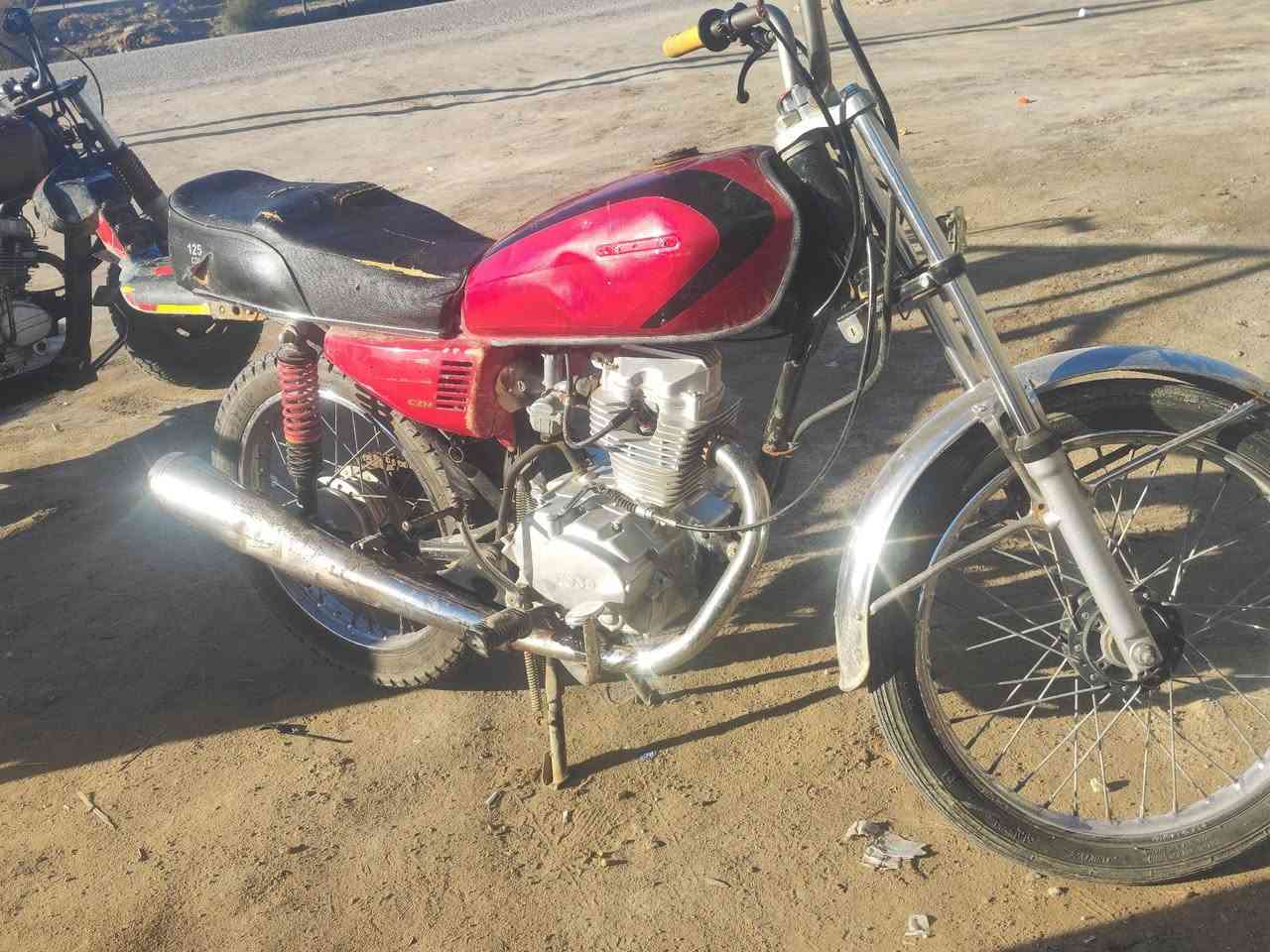 السلام عليكم
دراجة نامه كلك للبيع (سوق الشيوخ)
***********
