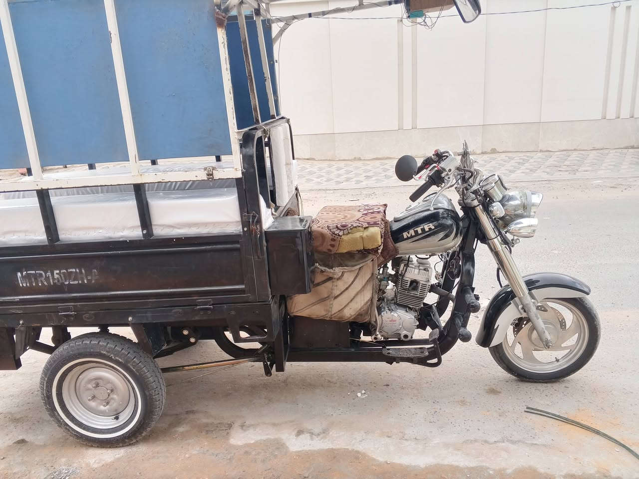 السلام عليكم شباب ستوته 2020 اوراق وكيلها حيدر جبرين باسمي من الوكي كفاله عامه السعر مليون و 850 مجال قليل شغال يجي خاص***********
