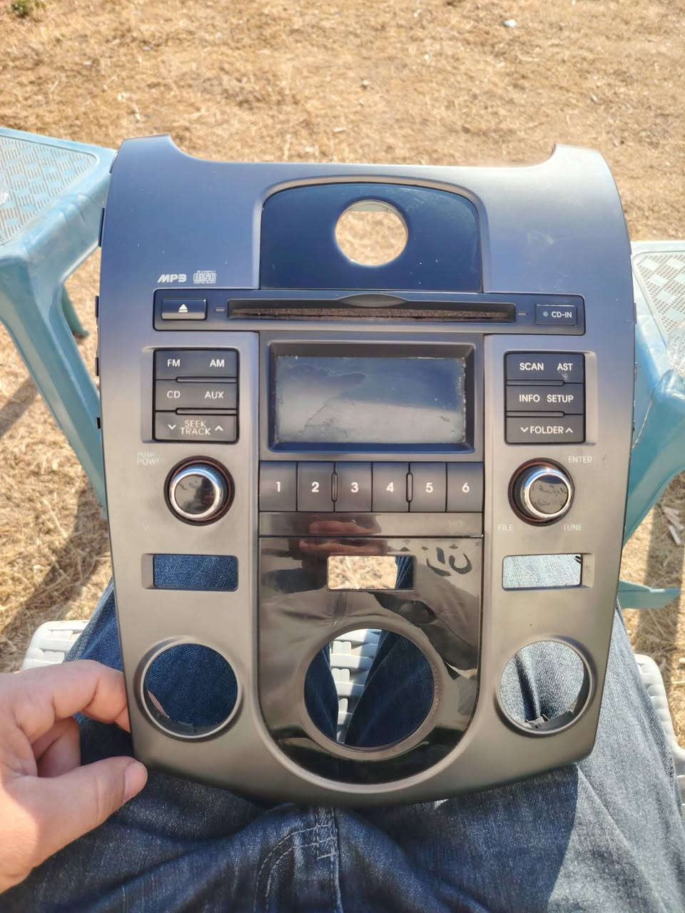 عطر + مسجل للبيع سعر 100 الف للتواصل ***********
