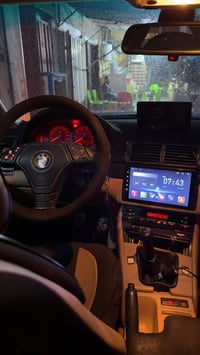 مرخصة الادمن المحترم E46 للبيع السياره جاهزه من كولشي برغي ناقصه ادامه...