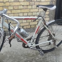 والبايسكل تاركه وسعر قيم واخذ 07775001801 مكاني بغداد رئاسه الامين