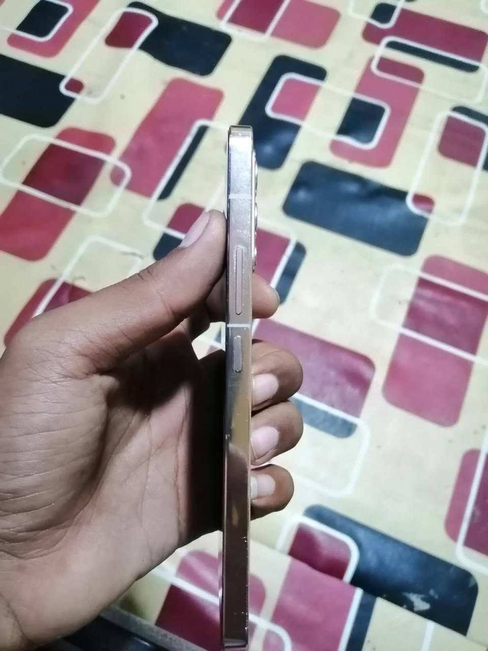 .vivo v23 فيفو
فيفو للبيع او مراوس ذاكره 256 كامره 64 سعره 250
***********

