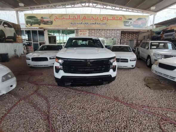 السلام عليكم سلفرادو 2700 4سلندر مرفقه صور الحادث موديل 2023ترهم بيع او مراوس ب تيوته حسب القناعه السياره بعدهي فحص تكدر ترقمه اي محافظه السعر 245 وبيه مجال قليل جدا ***********@
