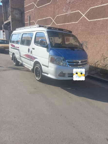 سيارة فتون ٢٠٠٩ بيه مكينة بطه كير اوتماتيك  سيارة خير من الله بس ضاربة كاسكيت  

*********** رقمي
