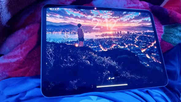 ايباد 11 . M4 جديد شخط ما بي وبعده بالضمان مراوس ب PC مواصفات قوية رقم التواصل ***********
