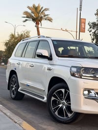 لاندكروز • ٢٠٢١ • بغداد الجديده