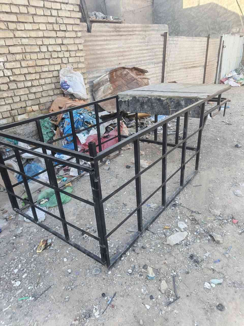 محجر للبيع مال صقر
سعر ١٢٥ وبي مجال 
مكان بغداد المعامل بستان سامي 
*********** هاذه بس نتصال
*********** و هاذه بي واتساب
