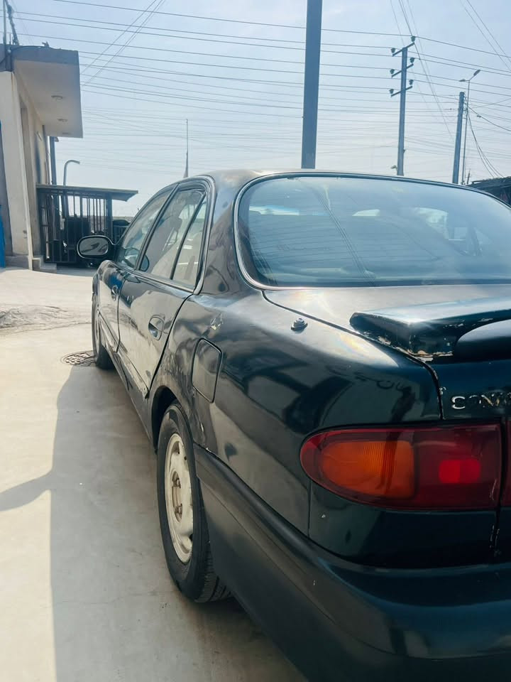البيع سوناتا 2 رقم بغداد جديد بسمي صدر مامي خلفي جديد كير محرك مكفول تبريد شغل سنويه 30 السياره كامله سعره 37 بيه مجال  ***********
