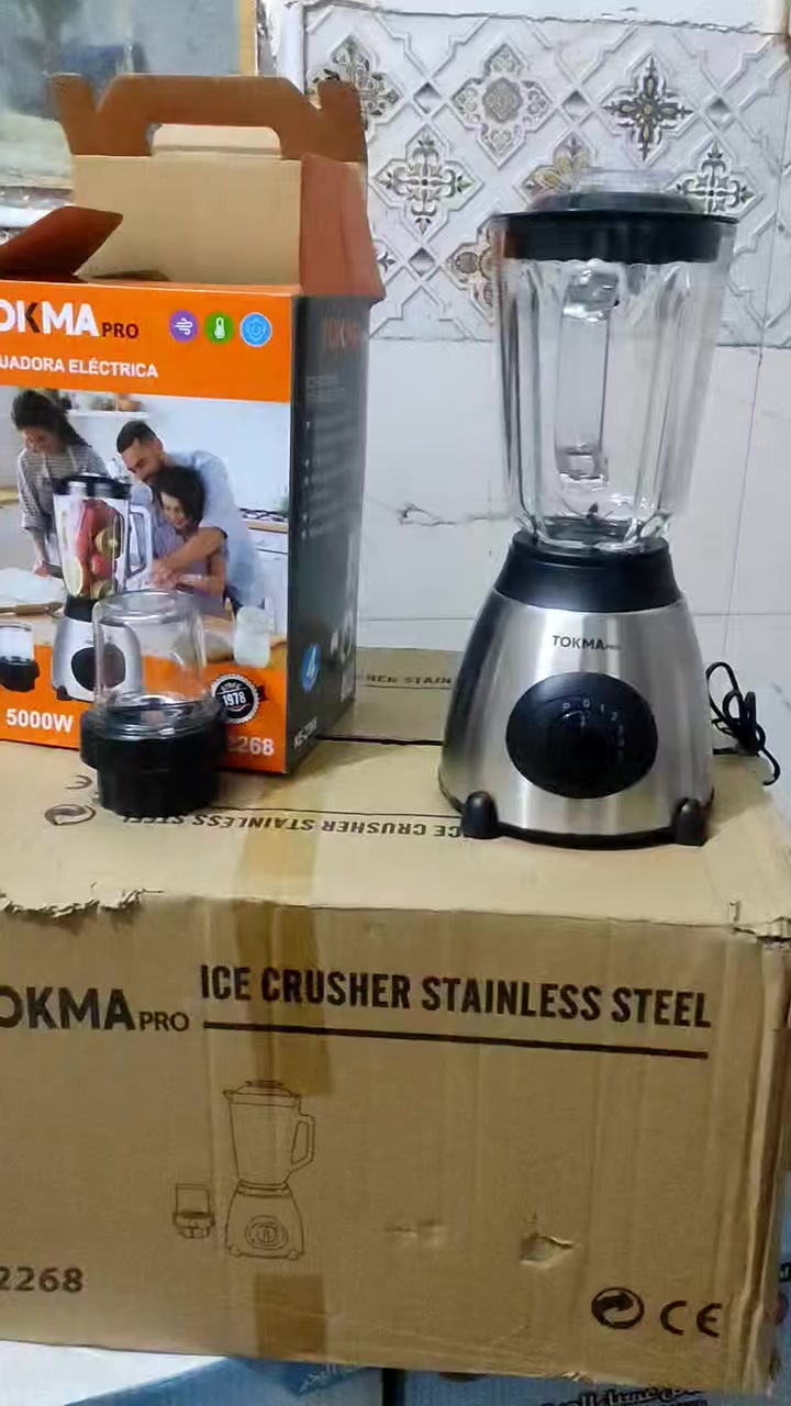 السلام عليكم خلاط سلفر كرست الاصلي كزاز 5سرع حقيقي السعر 20الف فقط توصيل داخل طويريج 1000دينار فقط محافضات 3000دينار واتساب ***********
