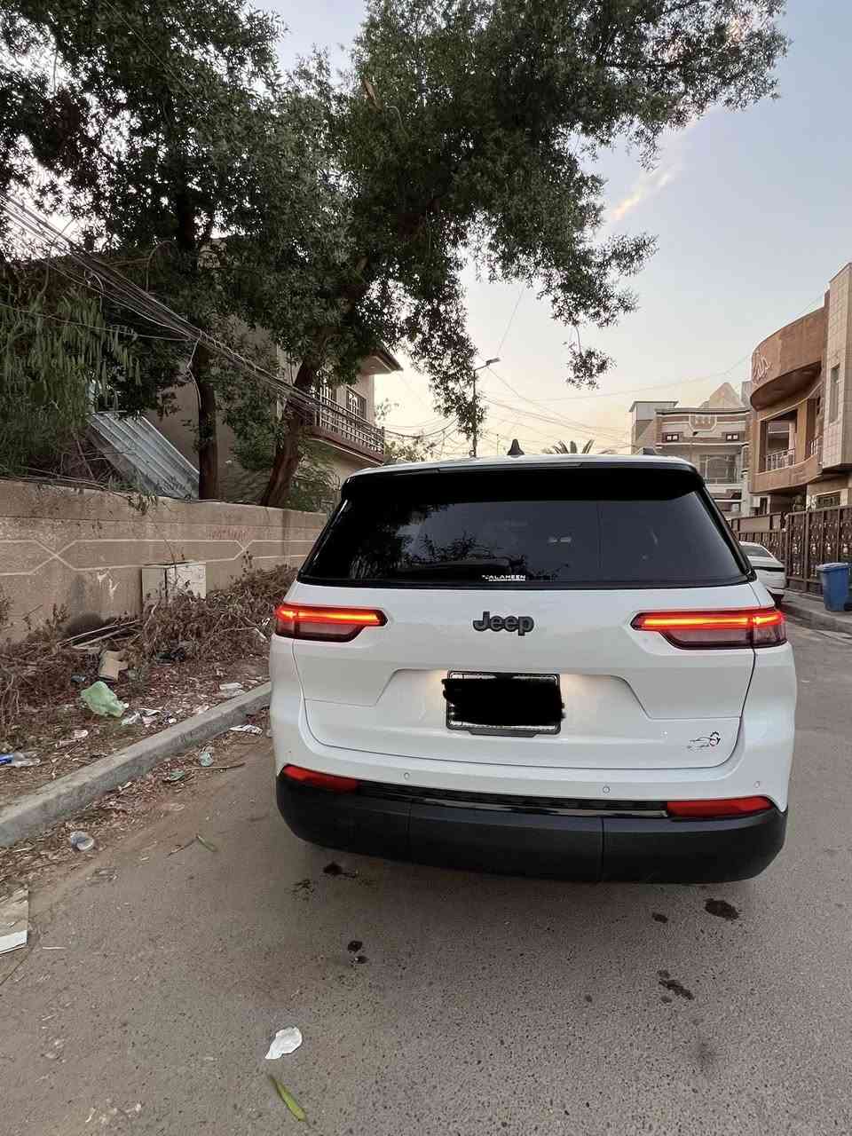 2024 JEEP GRAND CHEROKEE BLACK EDITION
((((كلين تايتل كفاله عامه ))))

        

                        (( رقم مميز ))

    

اللون :- white 

الموديل :- 2024 

سعة المحرك :- V6  3.6L

المسافه المقطوعه :-  19300 km

عدد المقاعد :- 7    مقاعد 

مواصفات السيارة :-    altitude  

                          

      👇👇 👇

      #الإضافات 👇

* شاشه 

*  وَيْل 18
  ￼
*  بصمه

* كاربلي اوتو اندوريد

*ثلاث قطع تبريد
 
*نقطه عمياء 

* اشاره بالمرايا 

* كير ماوس

* باب خلفي كهرباء

* حساس خلفي

* كراسي السائق كهرباء 

* هاند بريك كهرباء

* قياده ذاتيه

*تحديد مسار

*شفتات كير بالستيرن

* تحكم سرعه 

* تحكم مسجل  

* حمالة سقف

* رادار أمامي وخلفي  

* فرش جلد مع كنتاره 

*  فتحة سقف 

* تدفئه  المقاعد

السعر 35 الف قابل للتفاوض 

السياره كتاب شهداء بأسم والدي 

مكان السياره بغداد سبع ابكار 

***********
