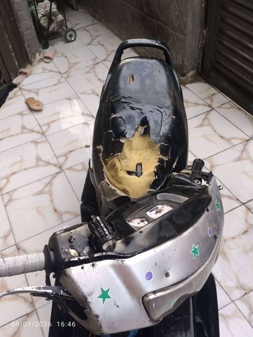 سلام عليكم دراجه فراشه 140 شغاله كلشي مابيهة بس يرادلهة ترتيب ب100 قفل كوم حديد مكاني نادر الاولة رقمي ***********
