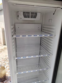 عندي براد شرط شغل اي عيب مابي  للبيع السعر 350 وبيها مجال اتصل عل رقم ...