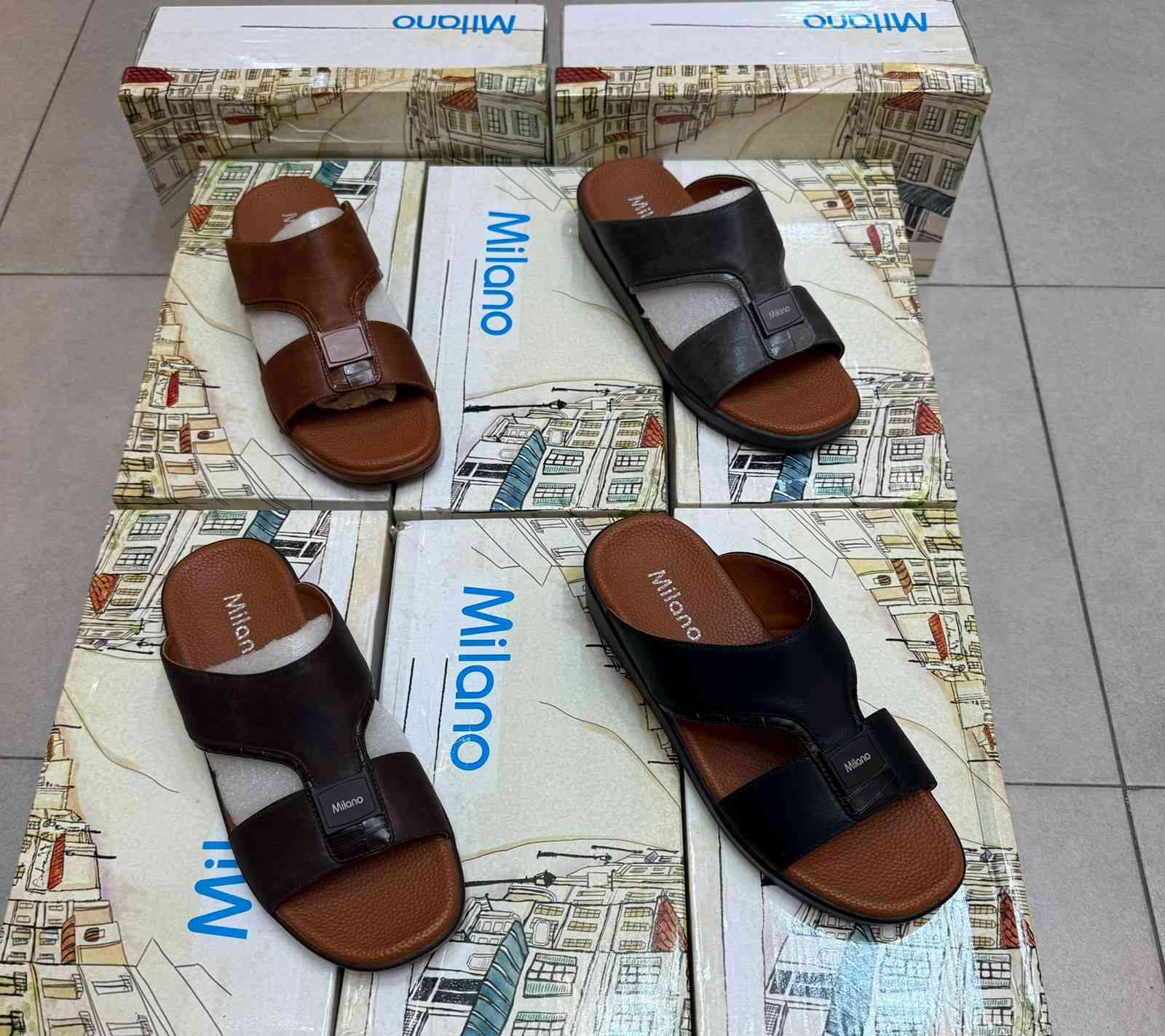 السلام عليكم شروه شحاطات رجالي القياسات ٤٠ اله ٤٥
سعر مناسب  اي ستفسار هاذه الرقم ***********
