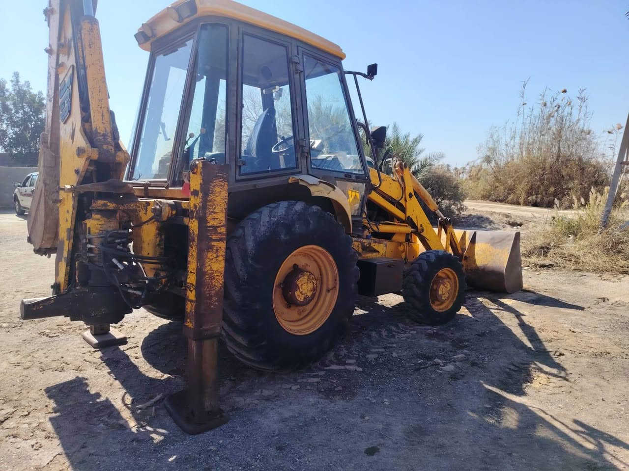 السلام عليكم جي سي بي للبيع ابو مراوس بشفل حجم 50 ثانويه الجي سي بي مفقوده استفسار ***********
