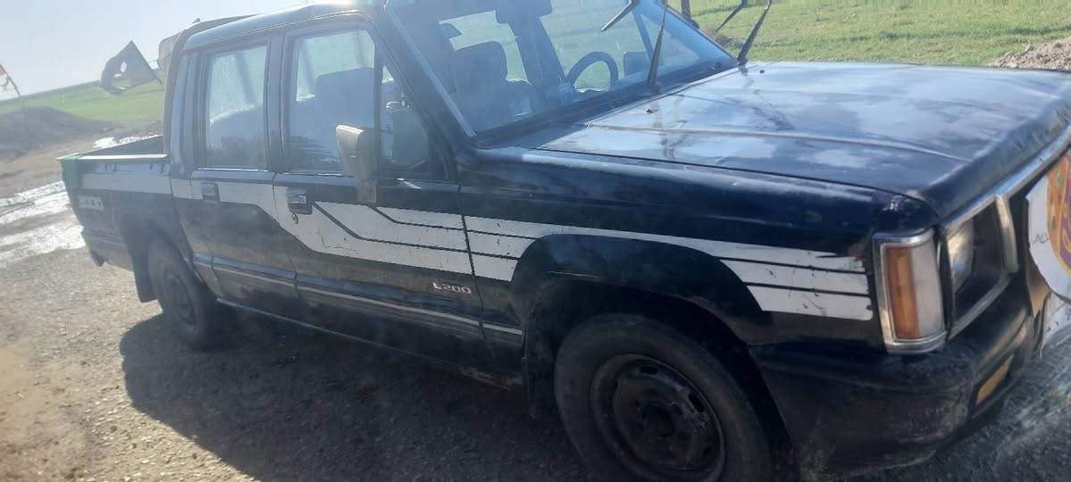 سلام عليكم 
تيوته مستي بوشي
موديل 93
رقم ذي_قار 
محرك ونجي تماتيك
سنويه النهايه 2028
مكاني ذي_قار قضاء الغراف 
رقمي ***********
