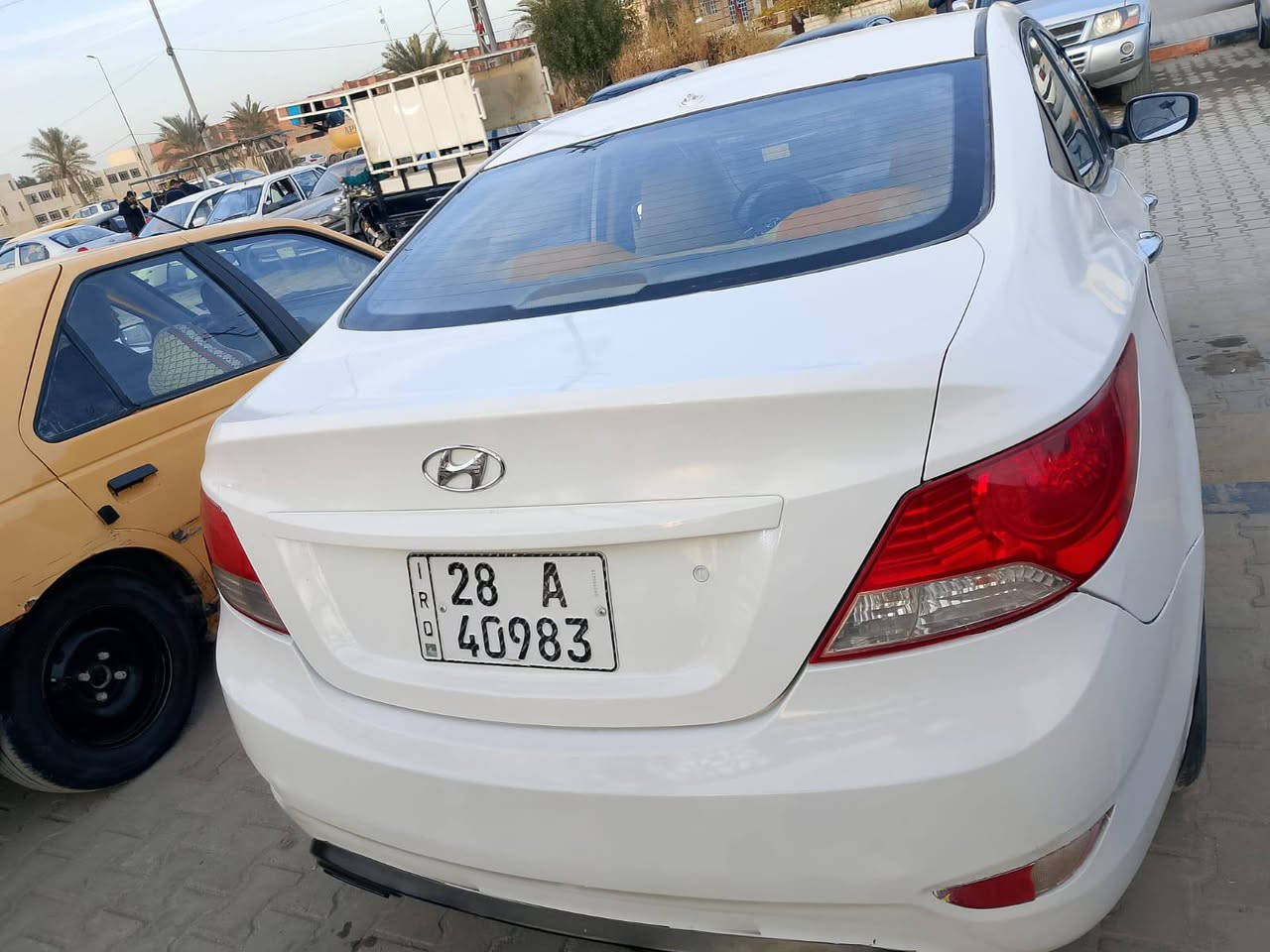 اكسنت 13/كير محرك تخم تاير حداديه جديد باتري جديد تبريد ثلج مكفوله من الضربه القويه وتبديل صبغ عام للجماليه اثر جراد تحويل مباشر
السعر 81 بيه مجال عنوان نجف الاشرف الاستفسار ***********
