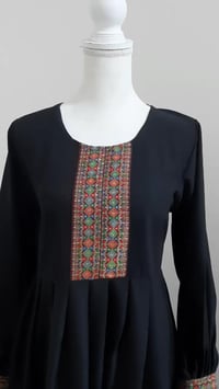 عبايات • زي كردي • حقائب