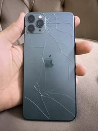 ايفون ١١ برو ماكس • ٢٥٦ • بطارية ٨٩