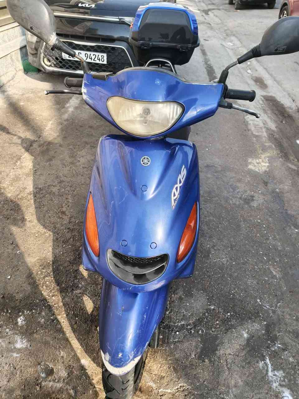 السلام عليكم للبيع دراجة اكزز العنوان بغداد للاستفسار لاتصال ***********
