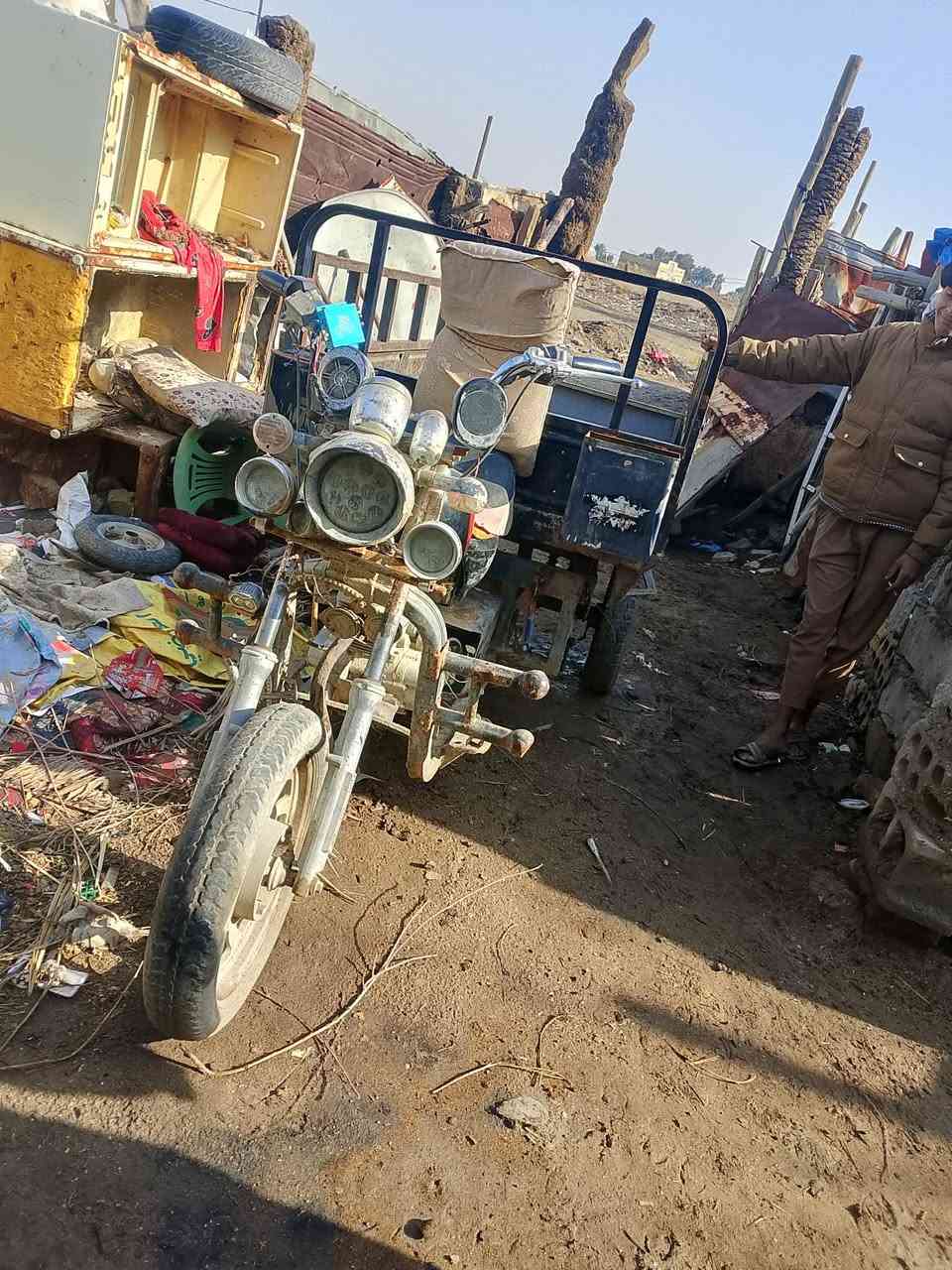 سلام عليكم ستوته مديل 16للبيع مكينه 22برغي مامفتوف بيه مكاني ديوانيه شاميه كلك كلك اسويلك بس مكاتبه وشاصي مكفول دبلات جدد هذاا رقمي ***********
