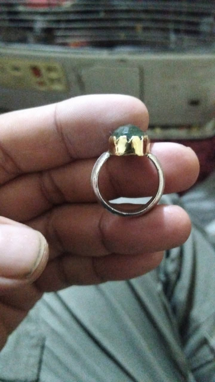 زمرد ذمه داير ذهب 24.  مراوس بخواتم لو بيع اعلى سعر ***********
